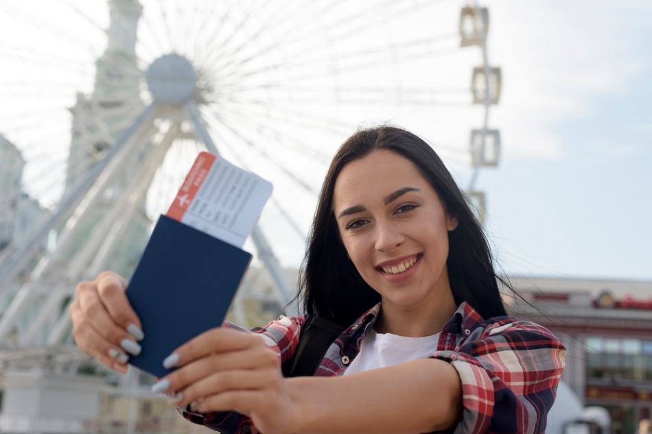 UK Tier 2 Dependent Visa Services for Family Members of Skilled Workers